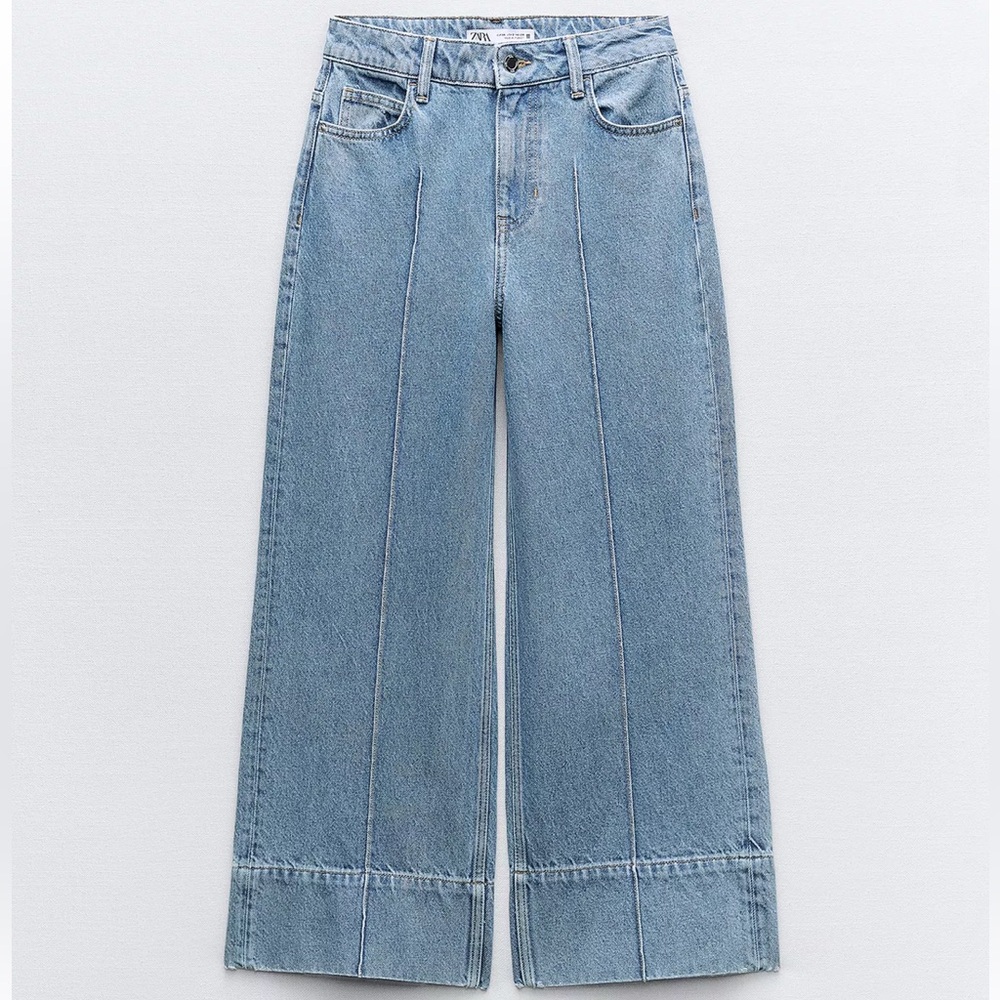 Zara Z1975 cropped wide leg jeans with front seam.